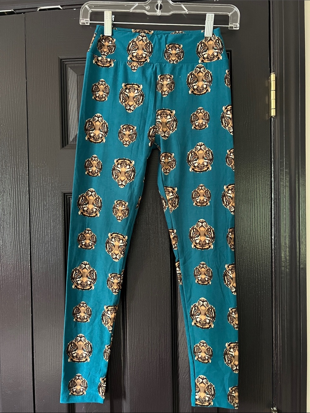 LuLaRoe OS Leggings 🐯
